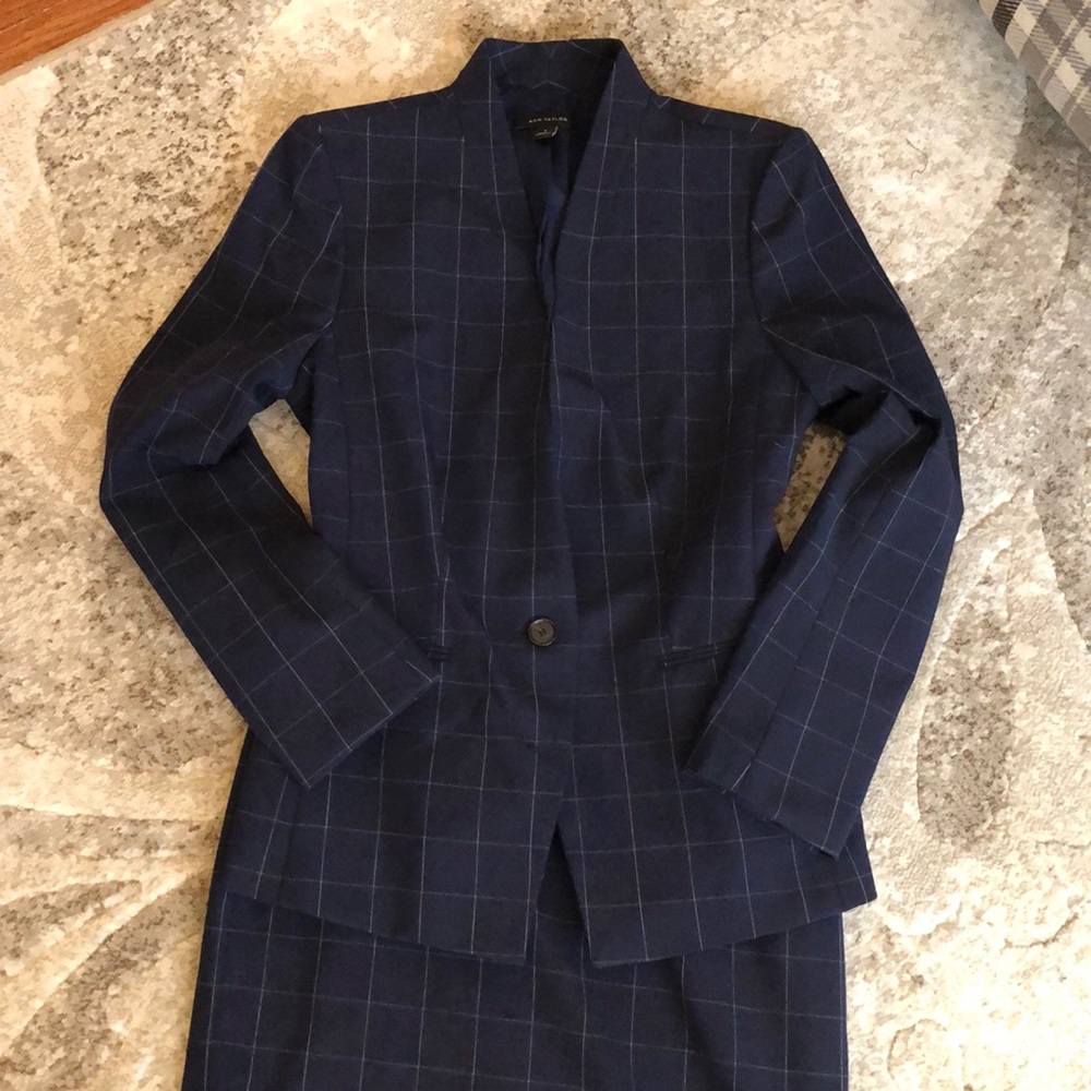 NWOT AnnTaylor Windowpane Suit.